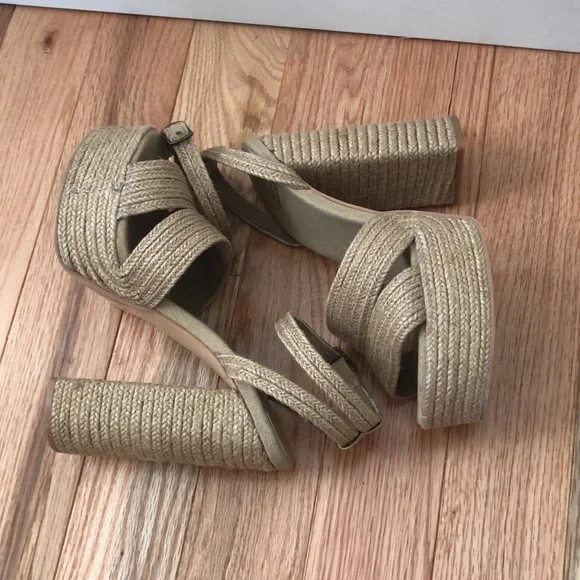 SOLD NEW Jeffrey Campbell✨Yawl Ankle Strap Platform Sandal - Picture 6 of 9